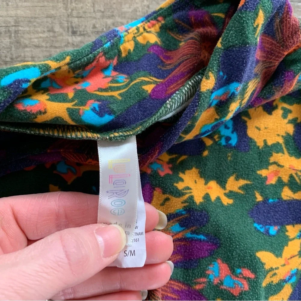 3 pair of LuLaRoe S/M leggings - Picture 2 of 8